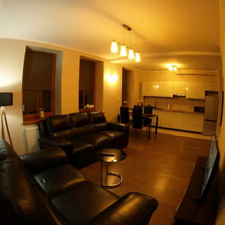 Na Starowce Apartman *